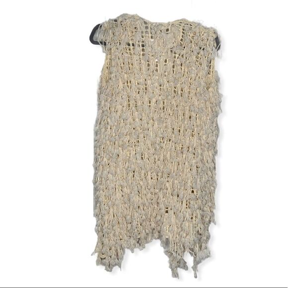 nwt Forever21 Pompom Vest - Picture 3 of 8